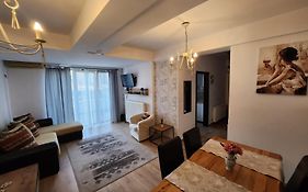 Morii Lake Apartment